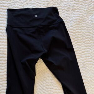 Lululemon Align High-Rise Leggings Size 6 Black 25”